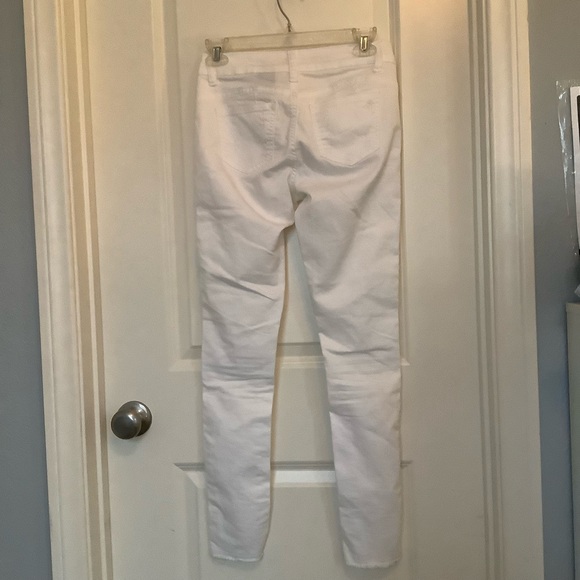 VIP Jeans Womens 3/4 White Destroyed Raw Hem Jeans - Picture 4 of 10